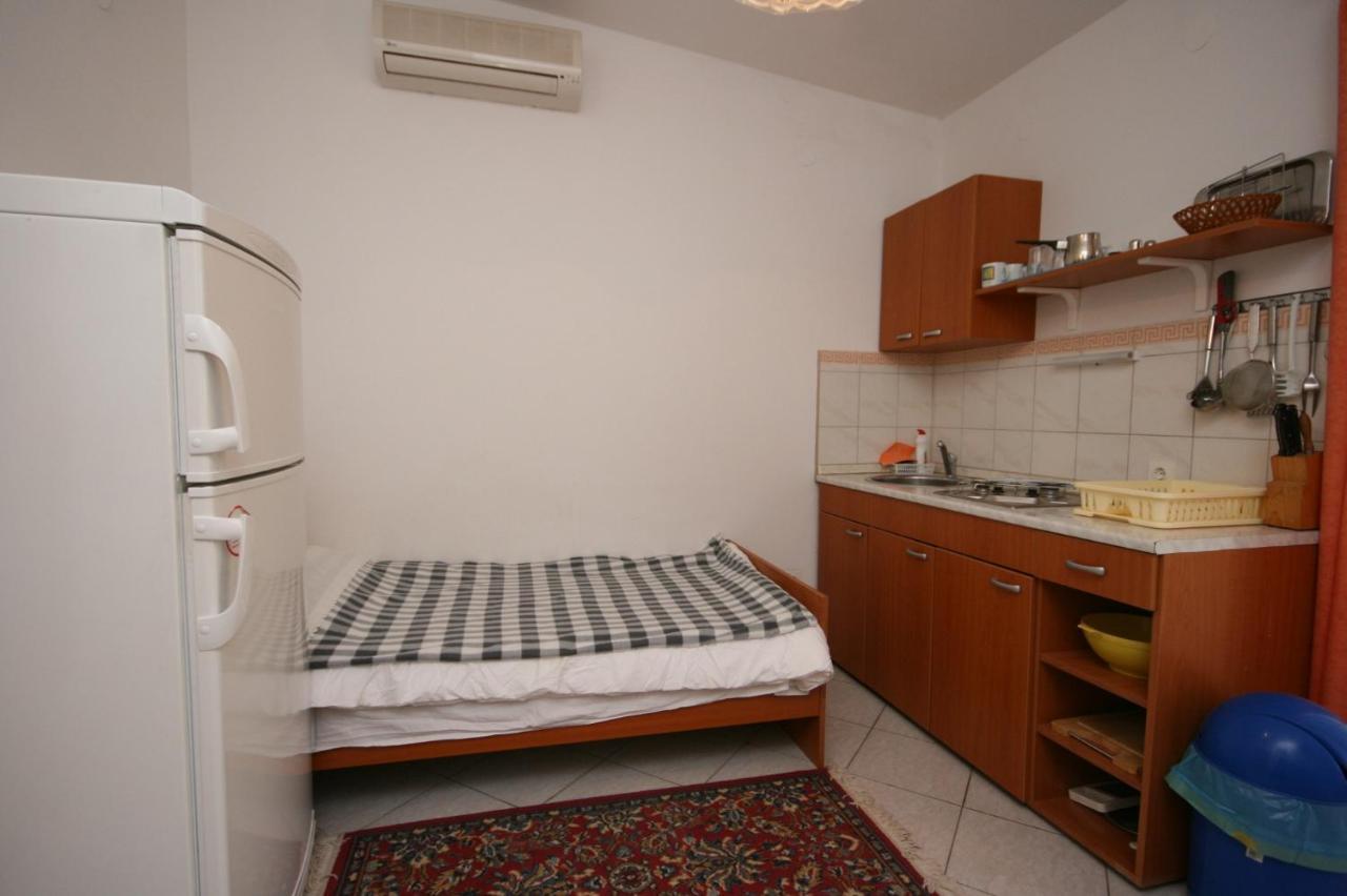 Apartments With A Parking Space Bosana, Pag - 6460 Exterior foto